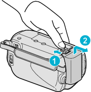 Detaching the Battery Pack