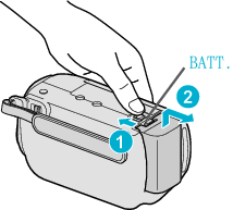 Detaching the battery pack